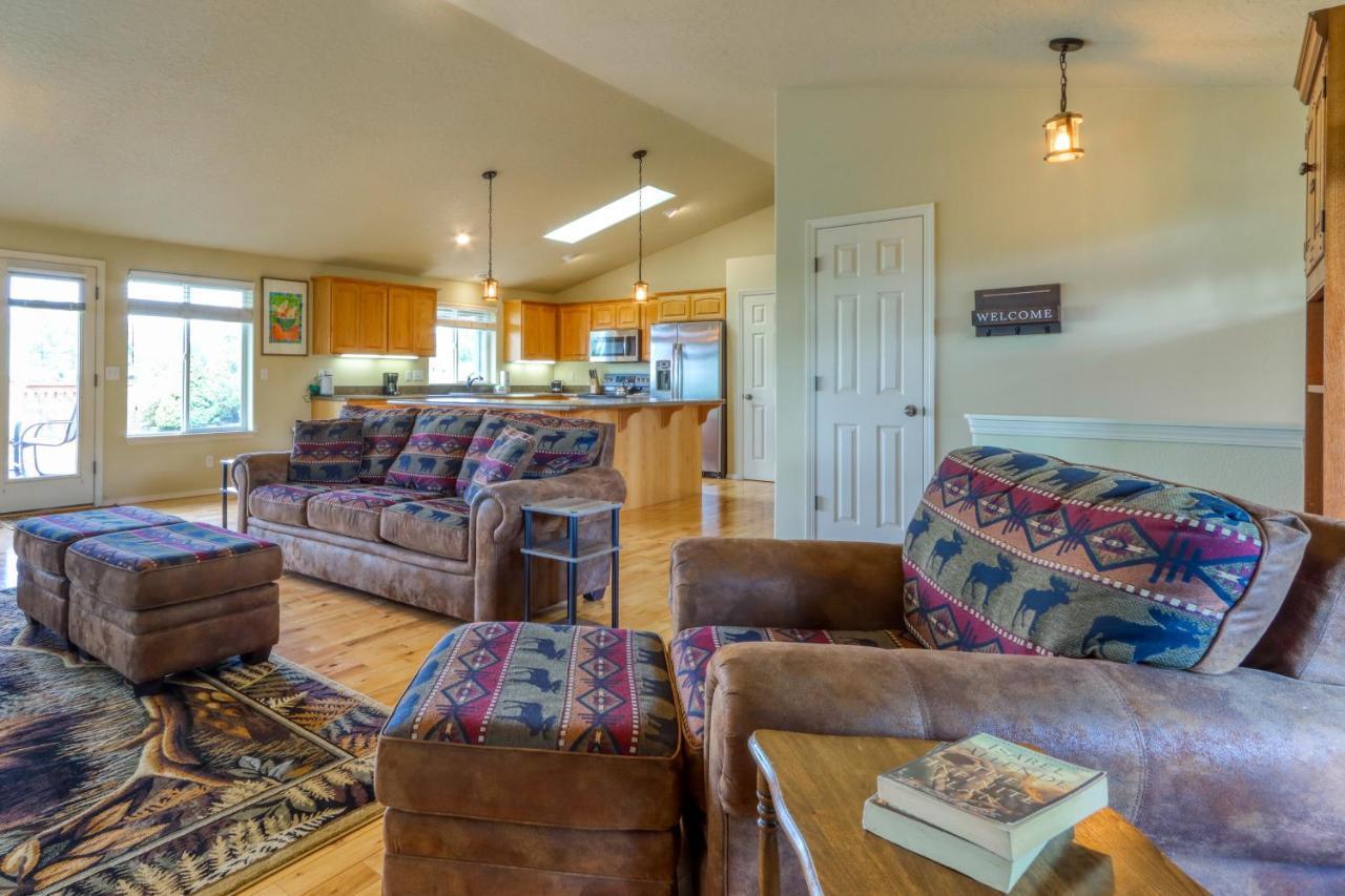 Meadow Walk Cabin La Pine Extérieur photo